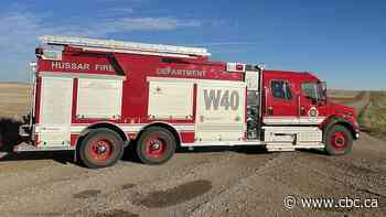 Gas plant fire east of Calgary leaves 1 in life-threatening condition