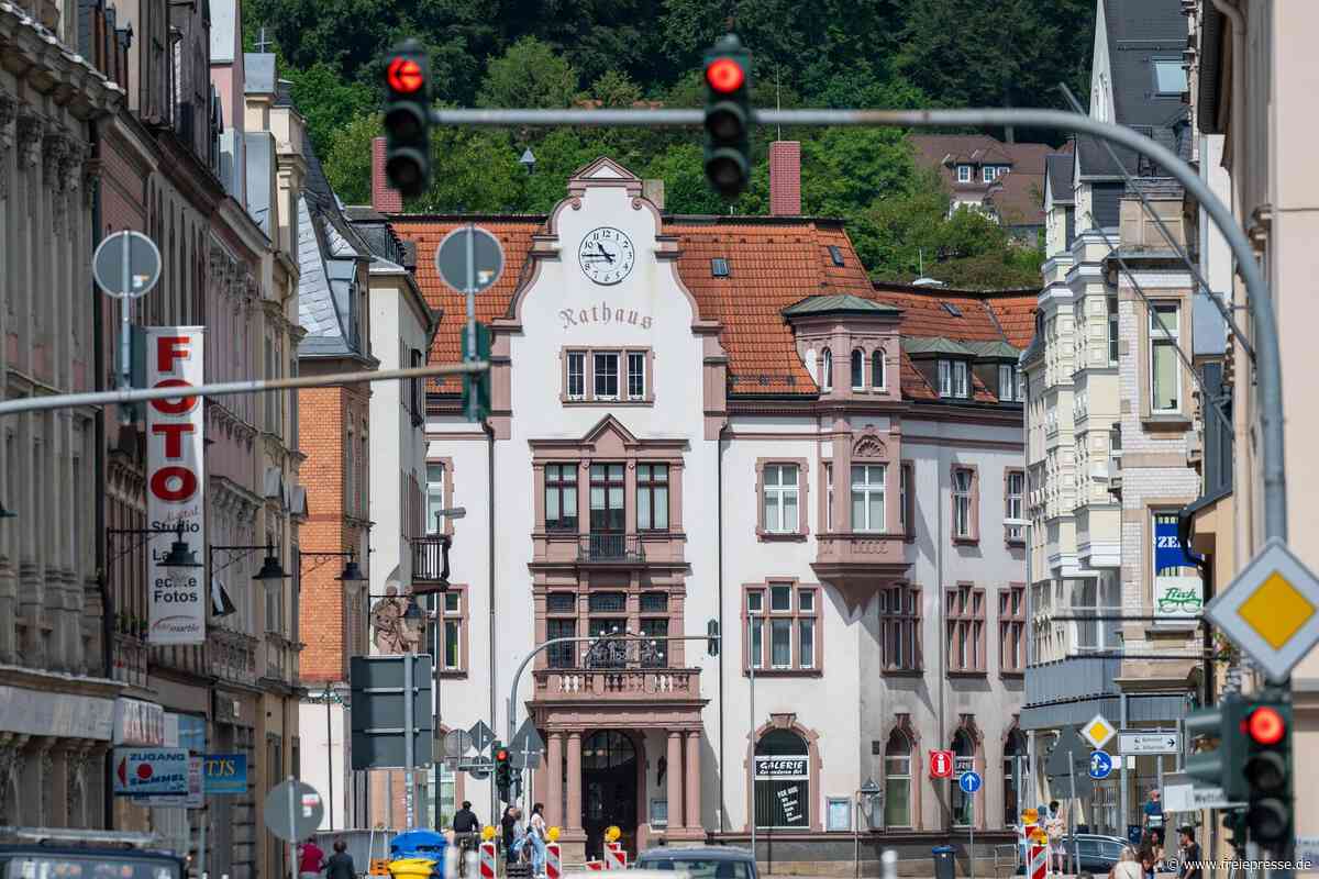 Aue-Bad Schlema in Geldnot: „Stocken wir nicht auf, können wir keine Rechnung mehr bezahlen“