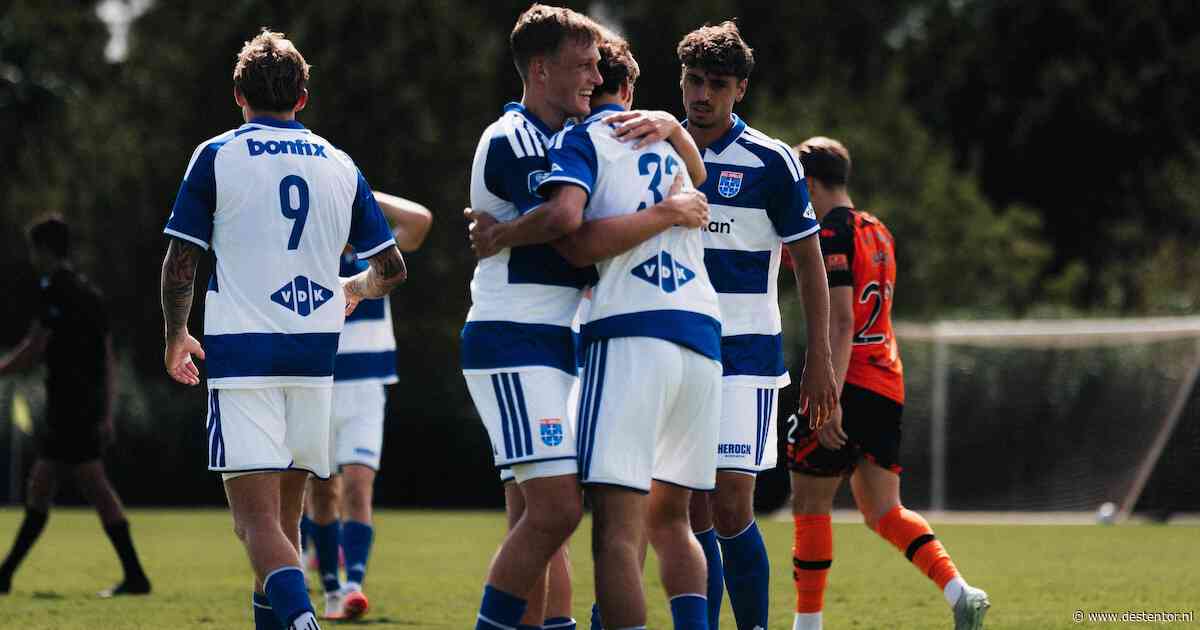 Injury pitch, felle trainers en ‘verbeterpunten keihard aanpakken’: op pad met PEC Zwolle in Portugal