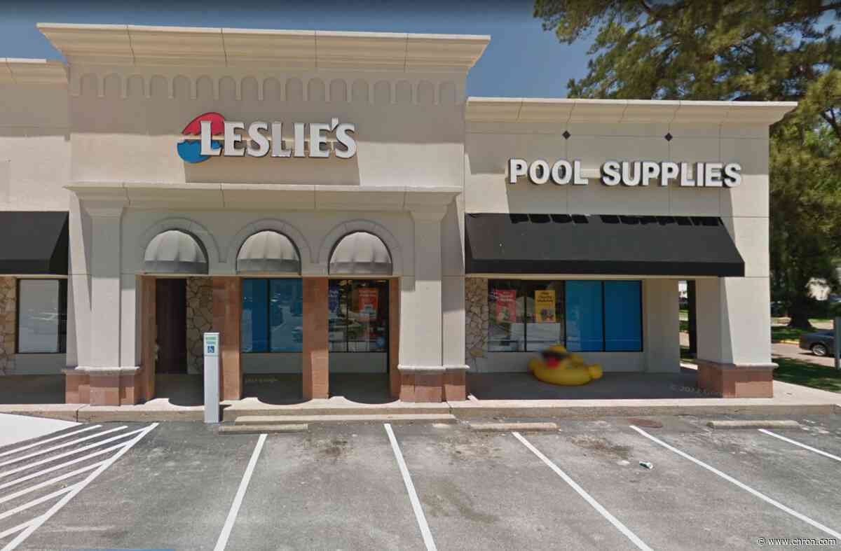 Nearly 20 Texas Leslie's Pool stores are closing. Is your store on the list?