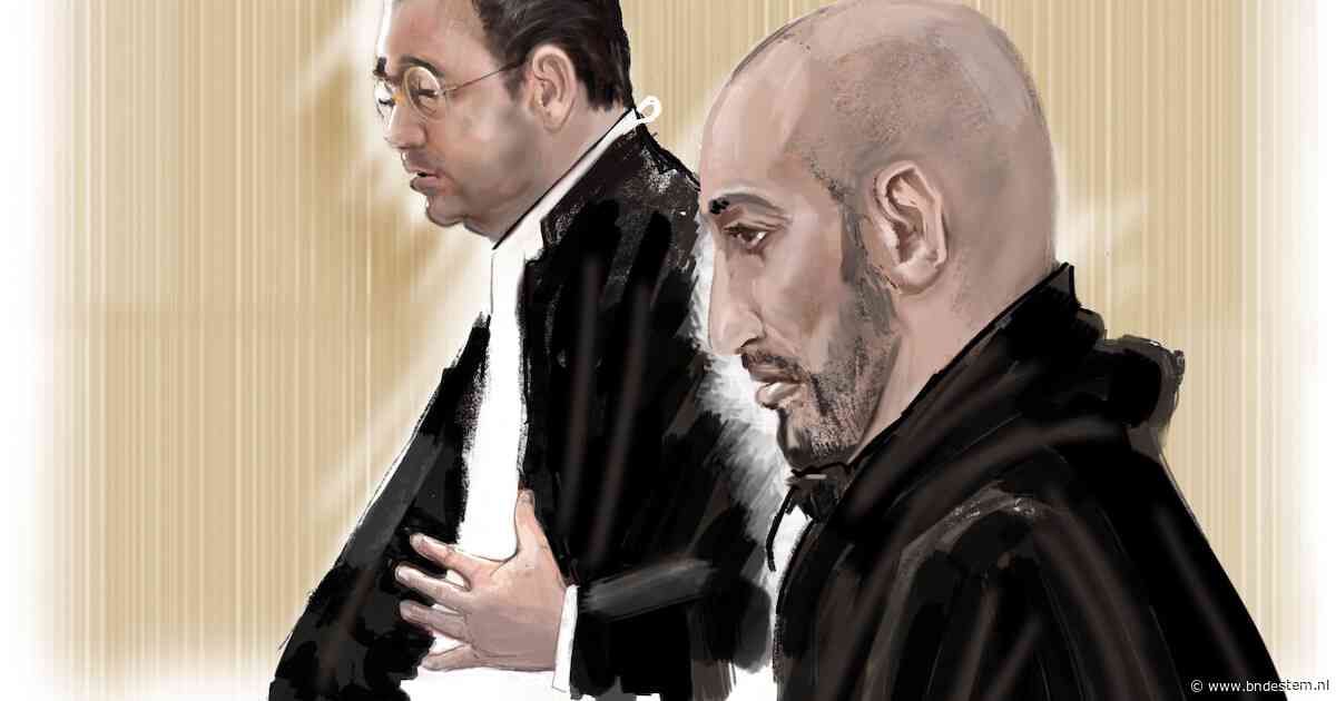 ‘Gaspedaal-verslaafde’ Omar E. hoort  zes jaar cel eisen na doodrijden vier mensen