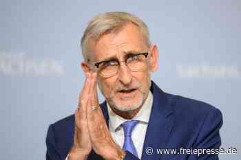 Verletzung von Amtspflichten? Ministerium löscht umstrittenen Post von Armin Schuster zur Berlin-Wahl