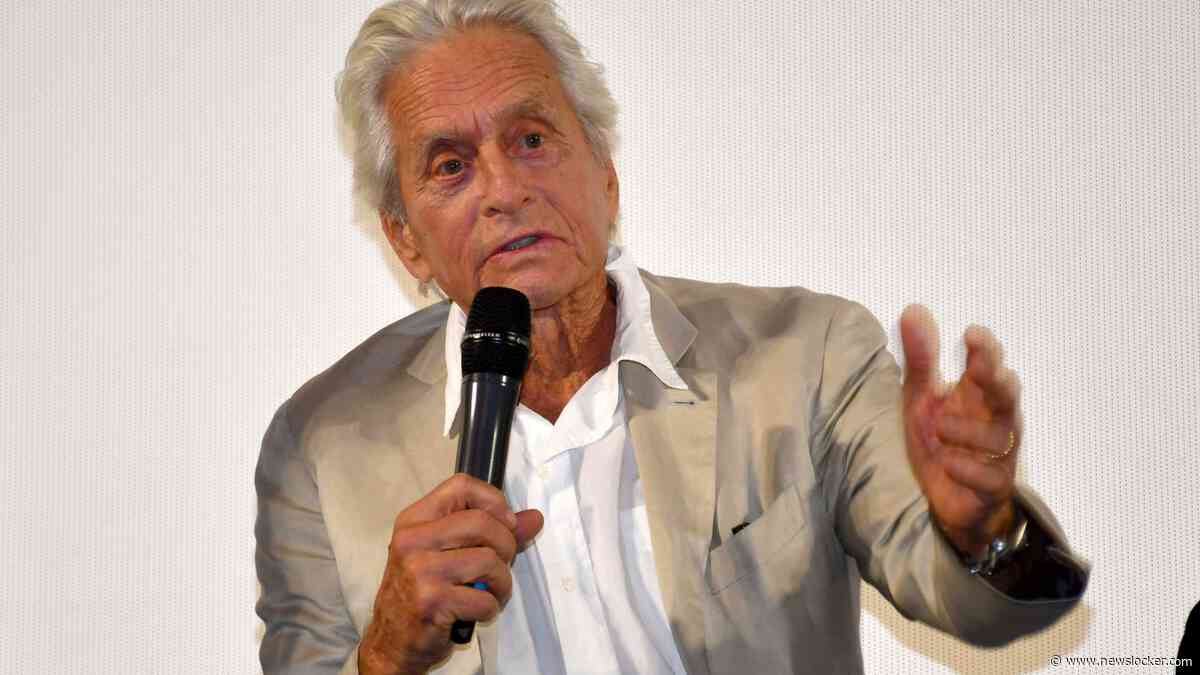 Michael Douglas (82) biecht affaire met Kathleen Turner op: ’Gelogen om mijn vrouw en zoon te beschermen’