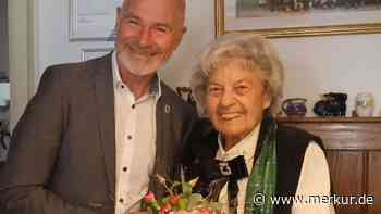 Liselotte Baur wird 95: Faschingsprinzessin, Schützenkönigin und jährliche Altar-Pflegerin