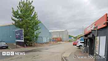 Man, 91, dies after being hit by truck in Rutherglen
