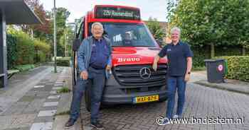 Buurtbus Schijf trots en dankbaar na 25 jaar: vrijwilligers houden dorp verbonden