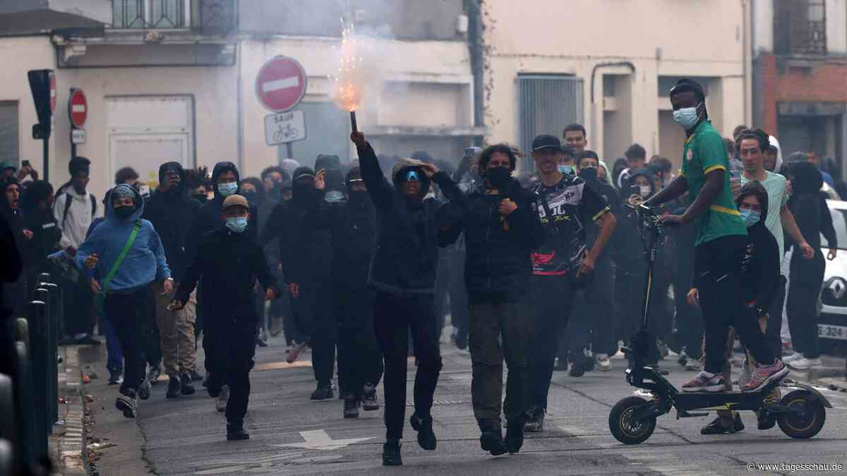 Frankreichs Schulprotest hält an - Regierung verspricht Verbesserungen