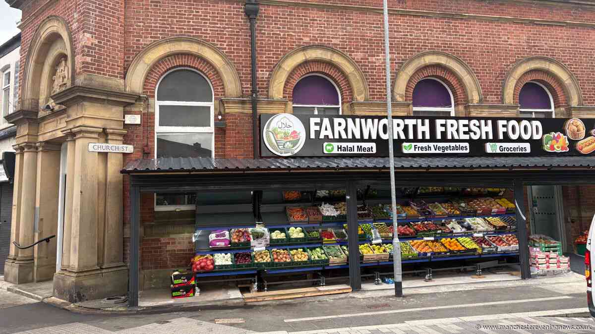 Fruit and veg being sold from extension the council has ordered to be torn down