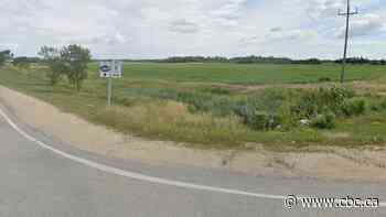 Vehicle that sped past police on Interlake highway hit SUV, killing Arborg man: RCMP