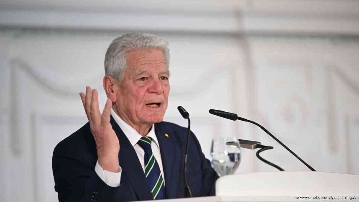 „Dann wäre er ein politischer Volltrottel“: Gauck positioniert sich in Merz-Debatte klar
