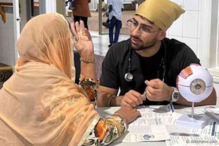 Medical students do free blood pressure checks in Abbotsford and Surrey