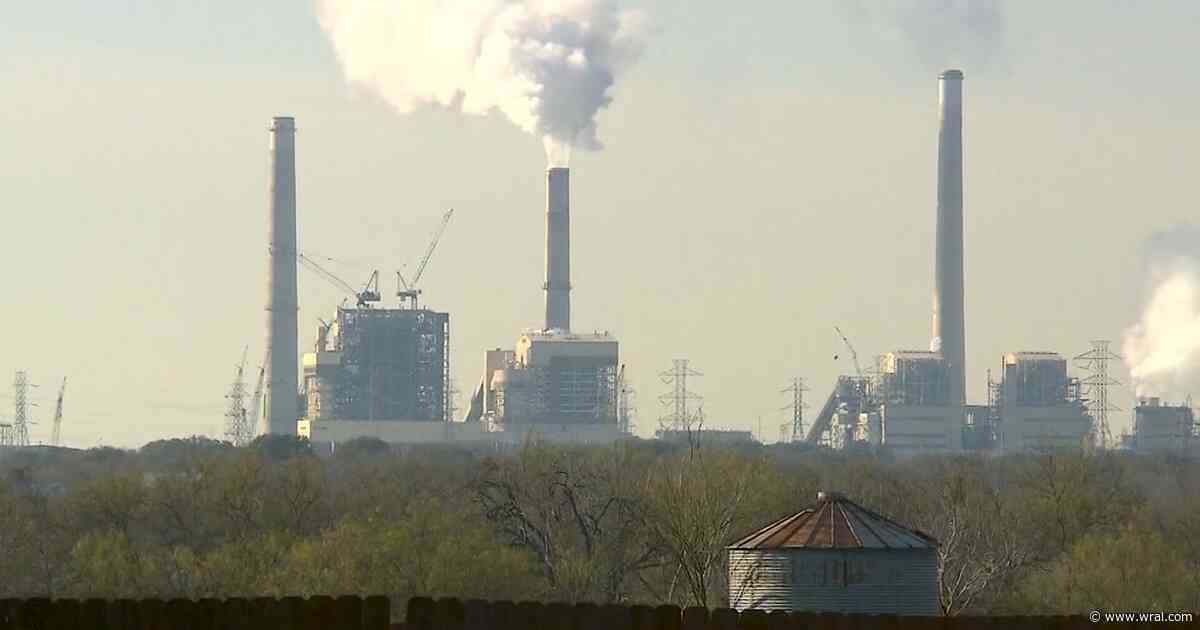Energy secretary promotes coal investment during North Carolina visit