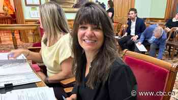 Liberals, PCs revive each other’s tourism controversies