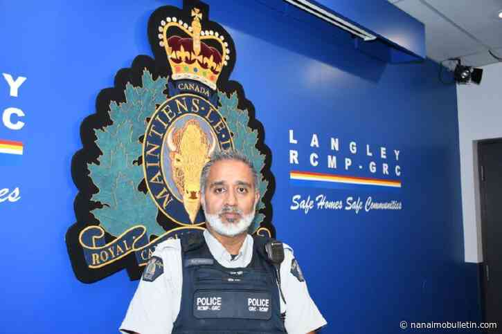 VIDEO: Five men face extortion, gun, explosives charges in Langley/Surrey case