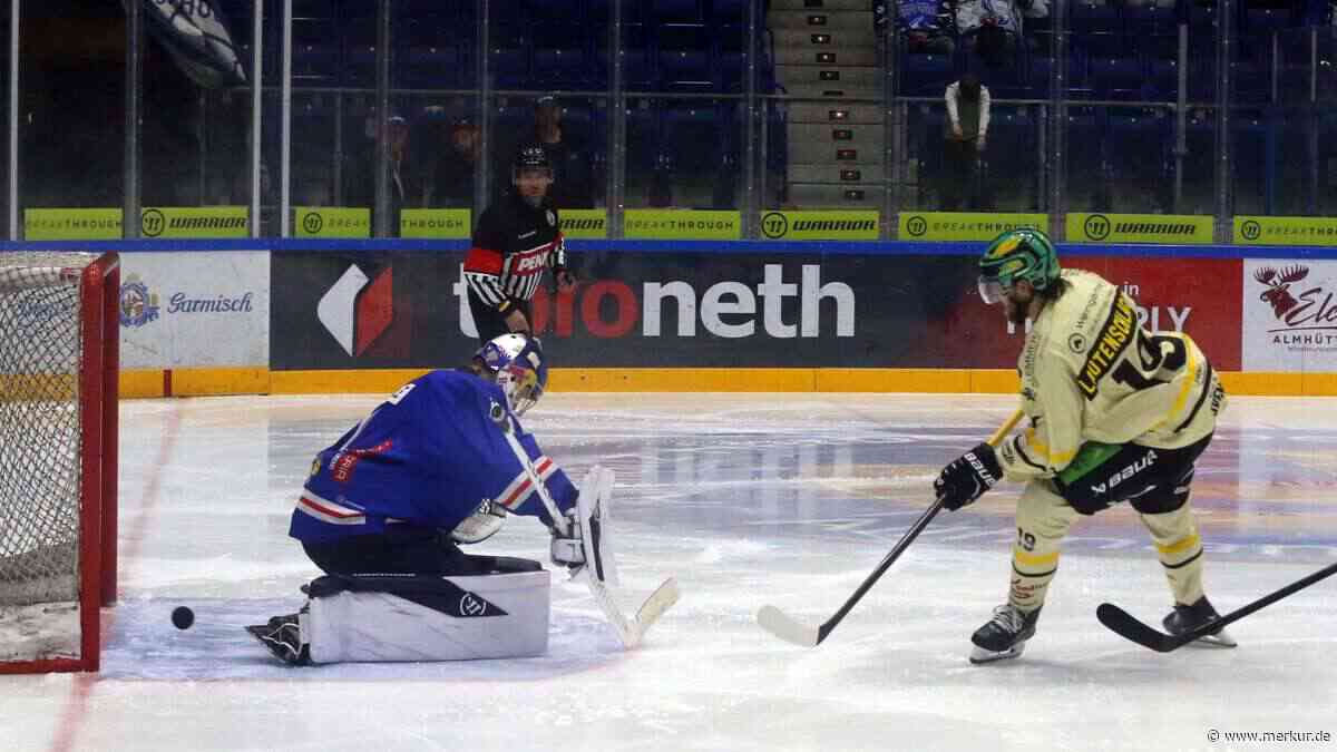 Tölzer Löwen gewinnen Eishockey-Derby beim SC Riessersee 5:2