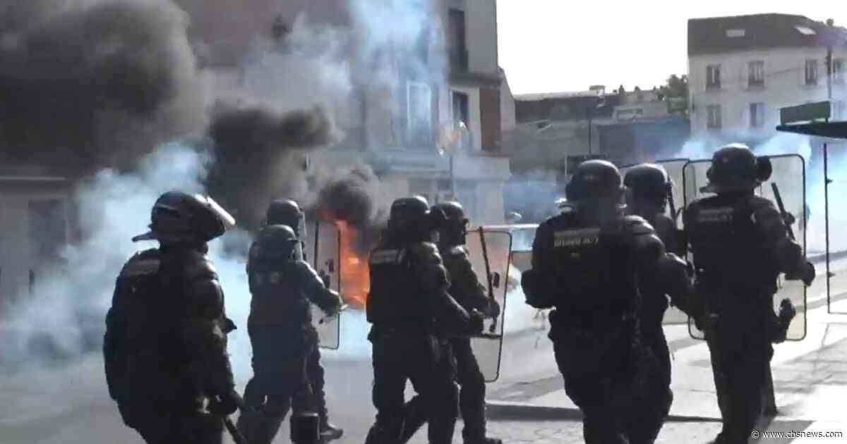 Students lead violent protests in France over underfunding, overcrowding in schools