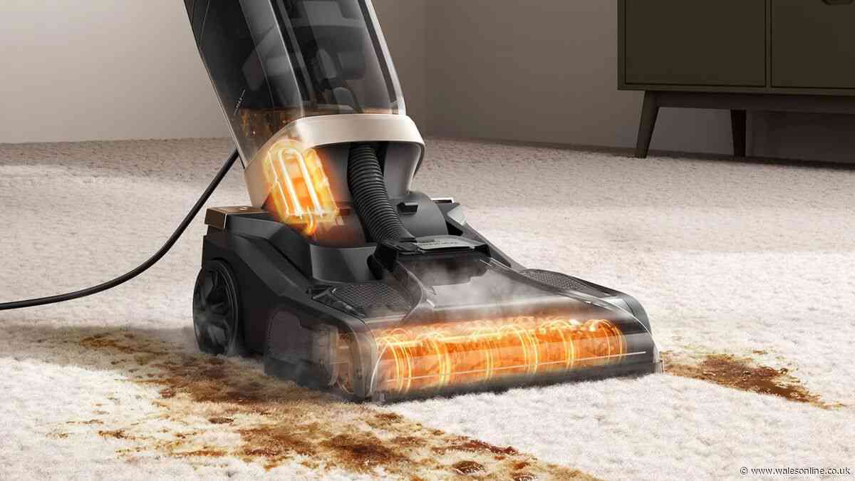 Powerful £300 carpet cleaner that lifts dried stains now £120 off in deal stack