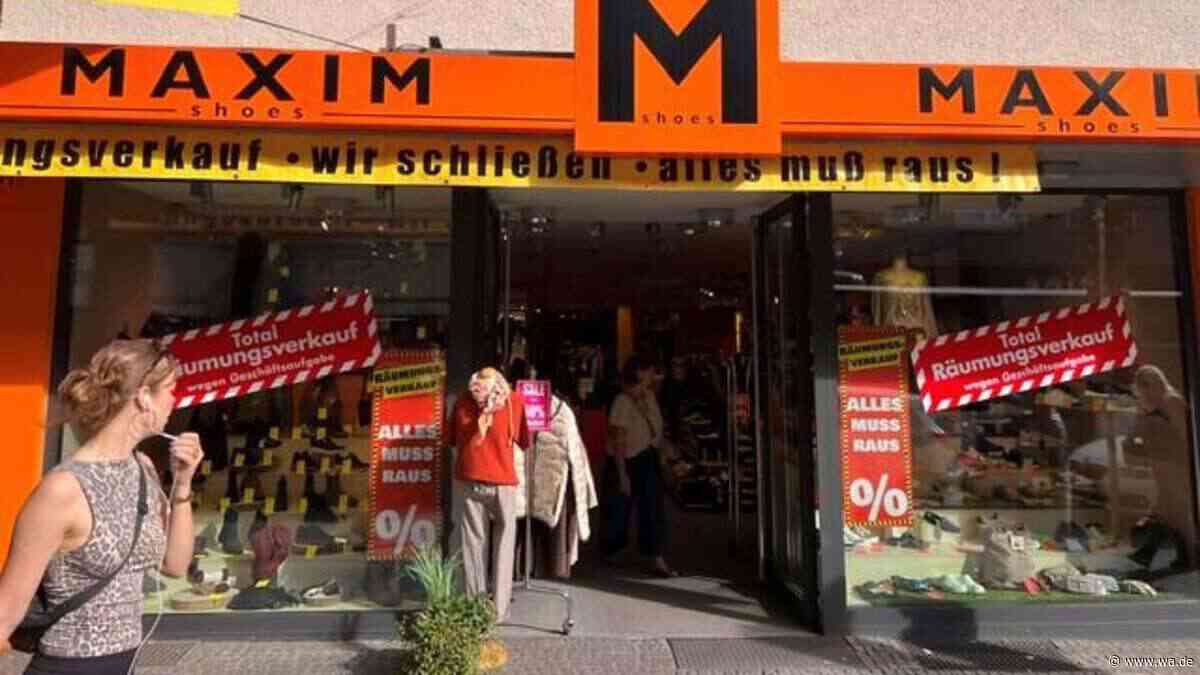 Schuhgeschäft in der Innenstadt schließt – doch für Stammkunden gibt es eine gute Nachricht