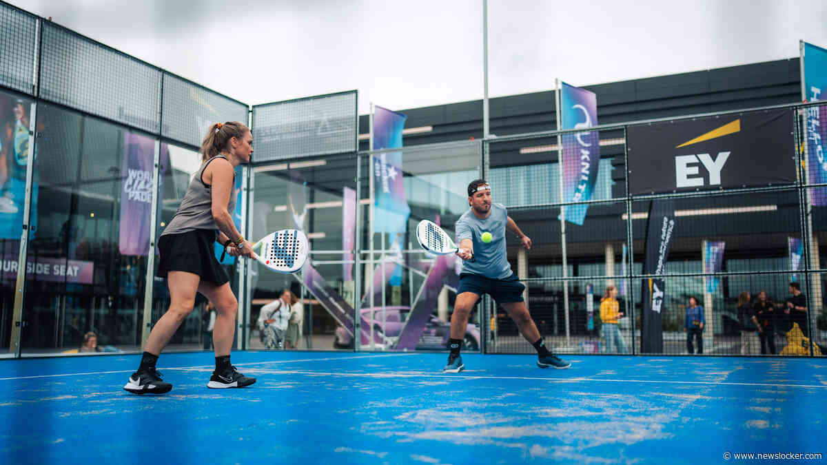 Oud-topsporters Rafael van der Vaart (43) en Fatima Moreira de Melo (48) delen nu hun passie voor padel: ’Nu zelfs leuker dan voetbal’