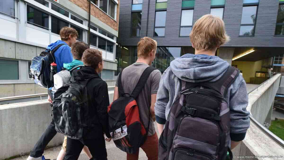 Zu Fuß zur Schule: Studie mit 5.500 Jugendlichen zeigt erstaunliche Wirkung auf die Psyche