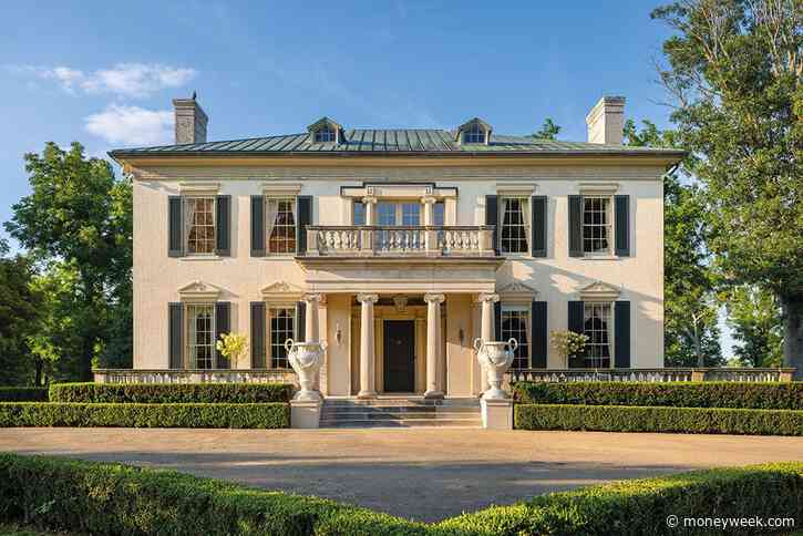 8 of the best houses for sale with stables