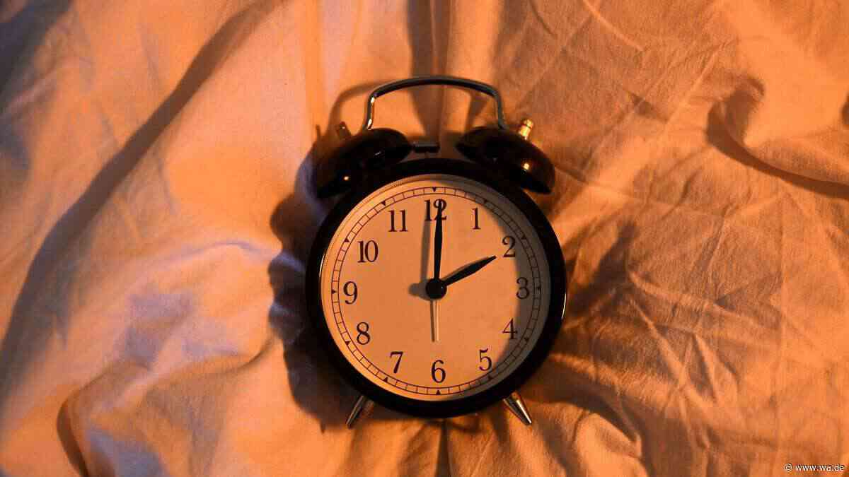 Werden die Uhren schon an diesem Wochenende umgestellt? Einfacher Merksatz zur Winterzeit hilft