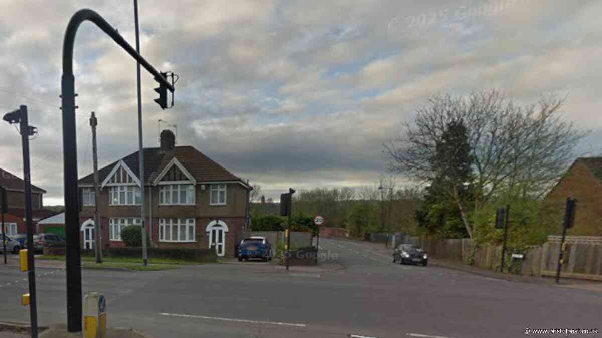 Bristol road closed off A4 Portway after morning crash - updates