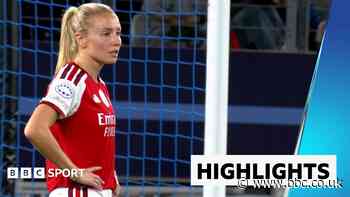 Unusual Williamson handball sees Arsenal slip to draw with Paris FC