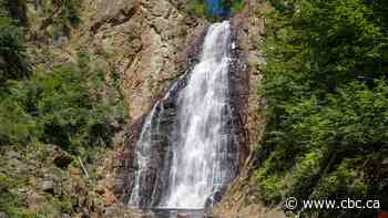 Capturing the cascade: N.B. waterfall series concludes for the season