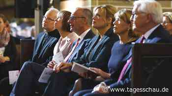 Tag der Deutschen Einheit: Kirchen fordern Zusammenhalt - Warnung vor Polarisierung