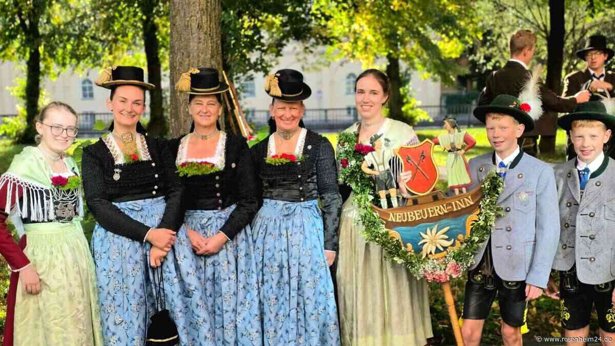 Gegenentwurf zur Jogginghose: Warum Trachtler in Neubeuern ihr Gwand lieben