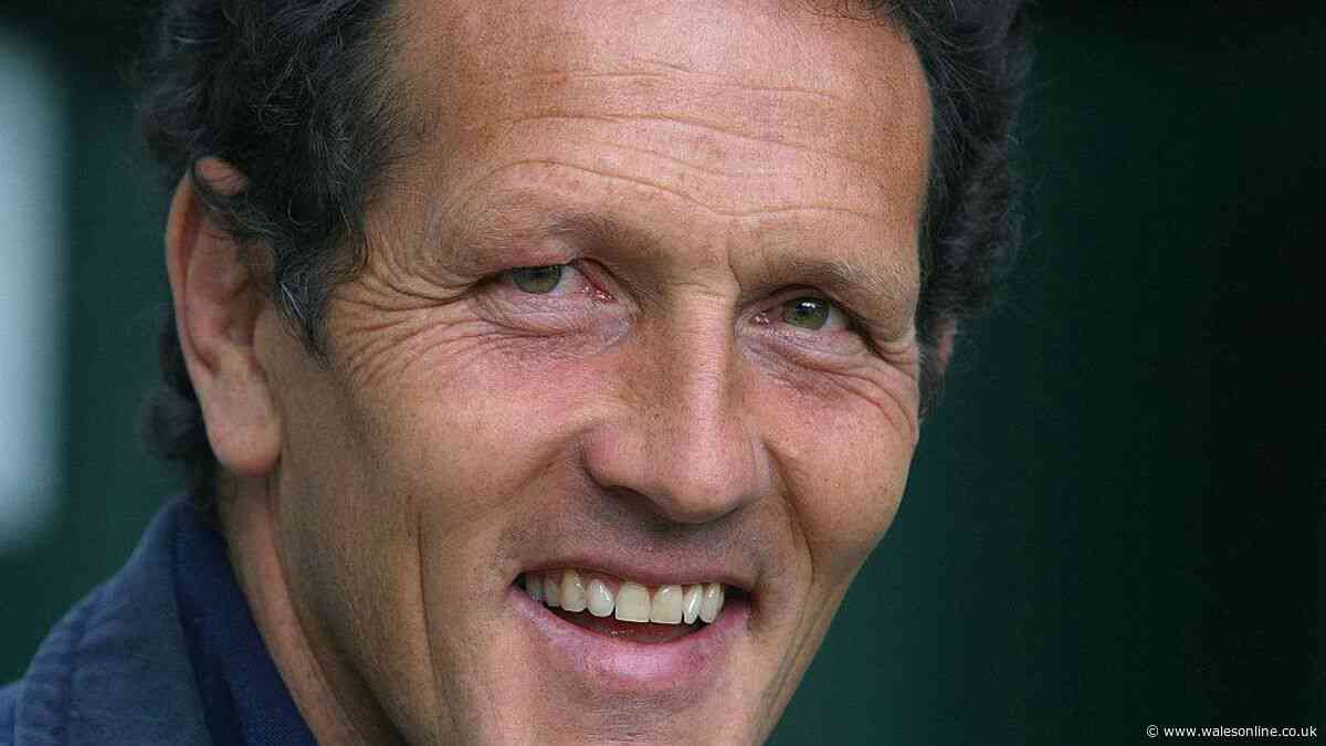 October lawn 'mistake' Monty Don says to avoid before winter