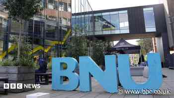 University's licence to sponsor students suspended
