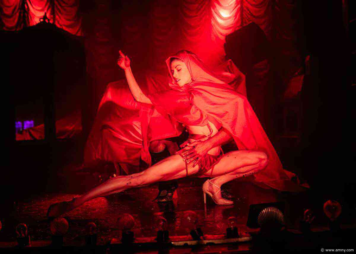Bushwick’s Company XIV celebrates 20 years of reimagining burlesque performances