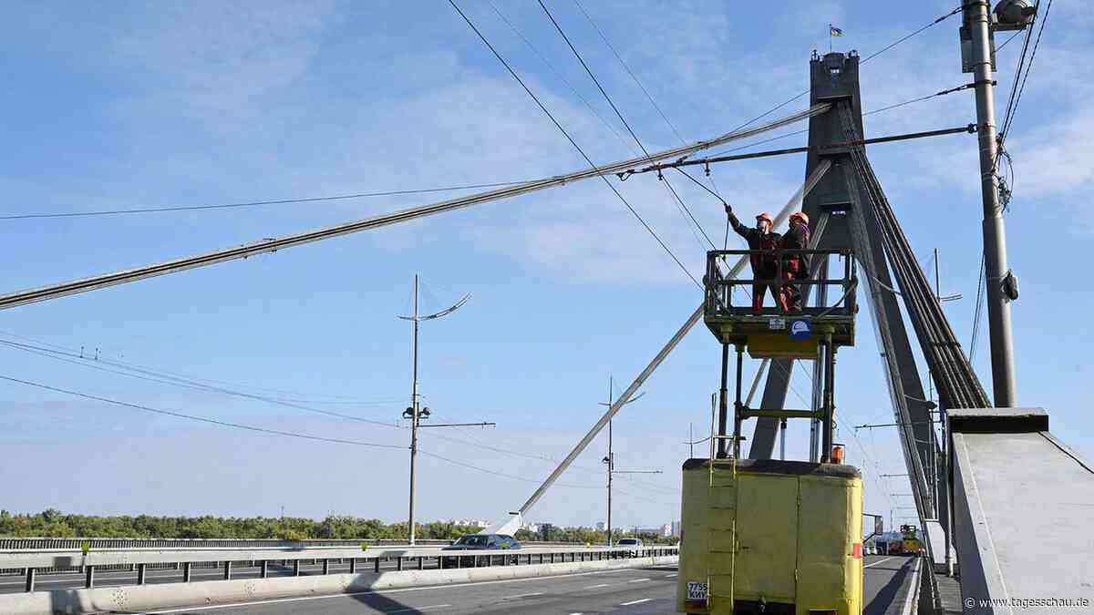Russland beschießt erneut Brücke in Kiew