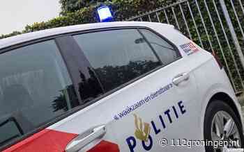 Auto belandt in water langs Eemshavenweg bij Middelstum