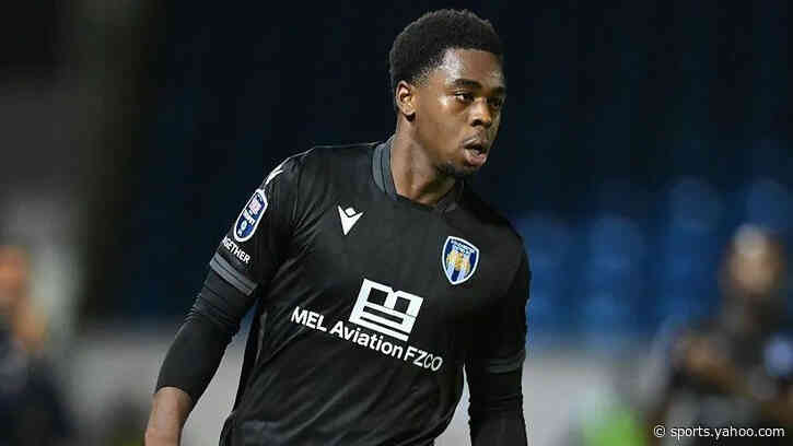 Wealdstone sign Colchester's Oni on loan