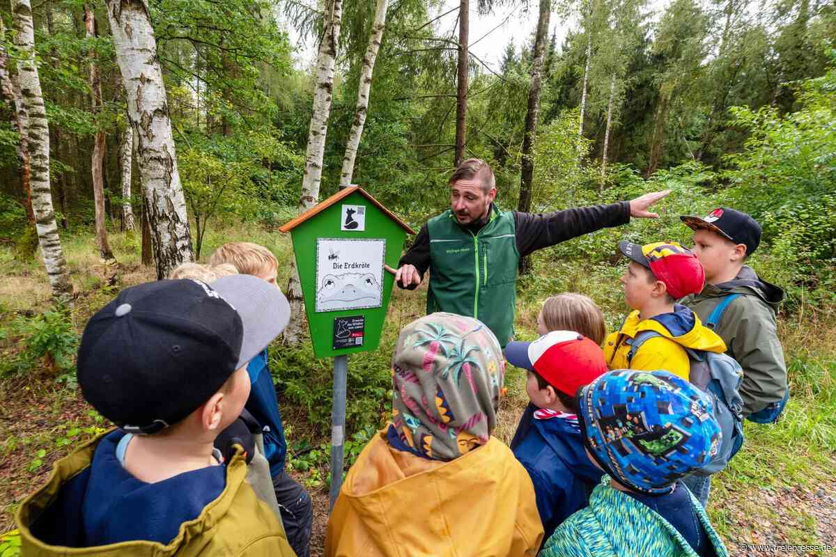 Wildtierlehrpfad rund ums Plauener Pfaffengut: Neue Motivtafeln eingeweiht