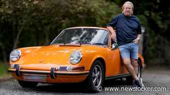 Joost (64) ontdekte een ’vreselijk mooie’ Porsche uit 1970 in Zwitserse garage: ’Mijn vrouw wil ’m niet in de woonkamer hebben’
