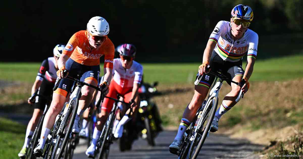 LIVE EK wielrennen | Nederlandse met twee rensters op kop in finale, laatste klim op komst