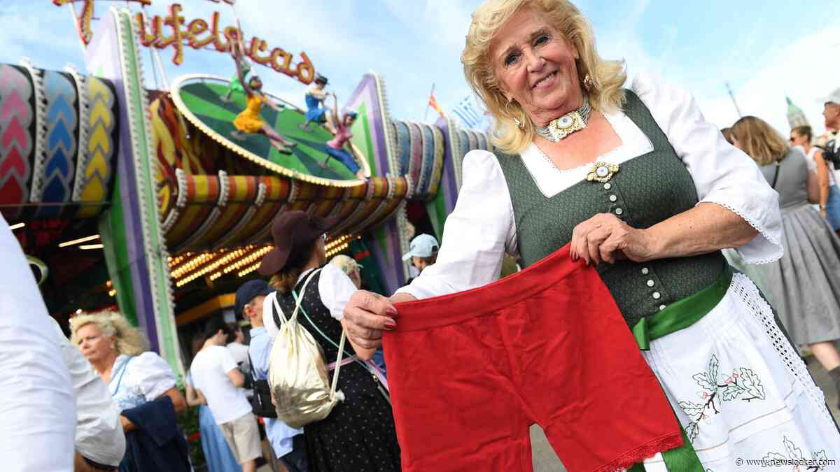 Gratis fietsbroekjes uitgedeeld op Oktoberfest: vrouwen beschermen tegen illegaal filmen onder rokken