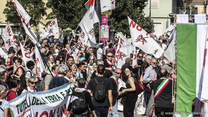 Marcia no Tav contro la tratta Avigliana-Orbassano: “Opera inutile, usare i soldi per le linee metropolitane di Torino”