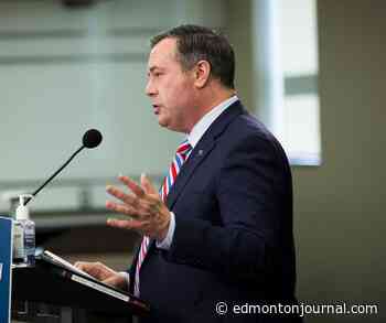 Jason Kenney clashes with separatist leader over First Nations, economy at referendum panel