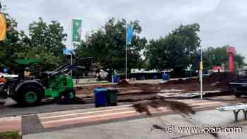PHOTOS: Muddy grounds at ACL Festival cause delayed doors for Saturday
