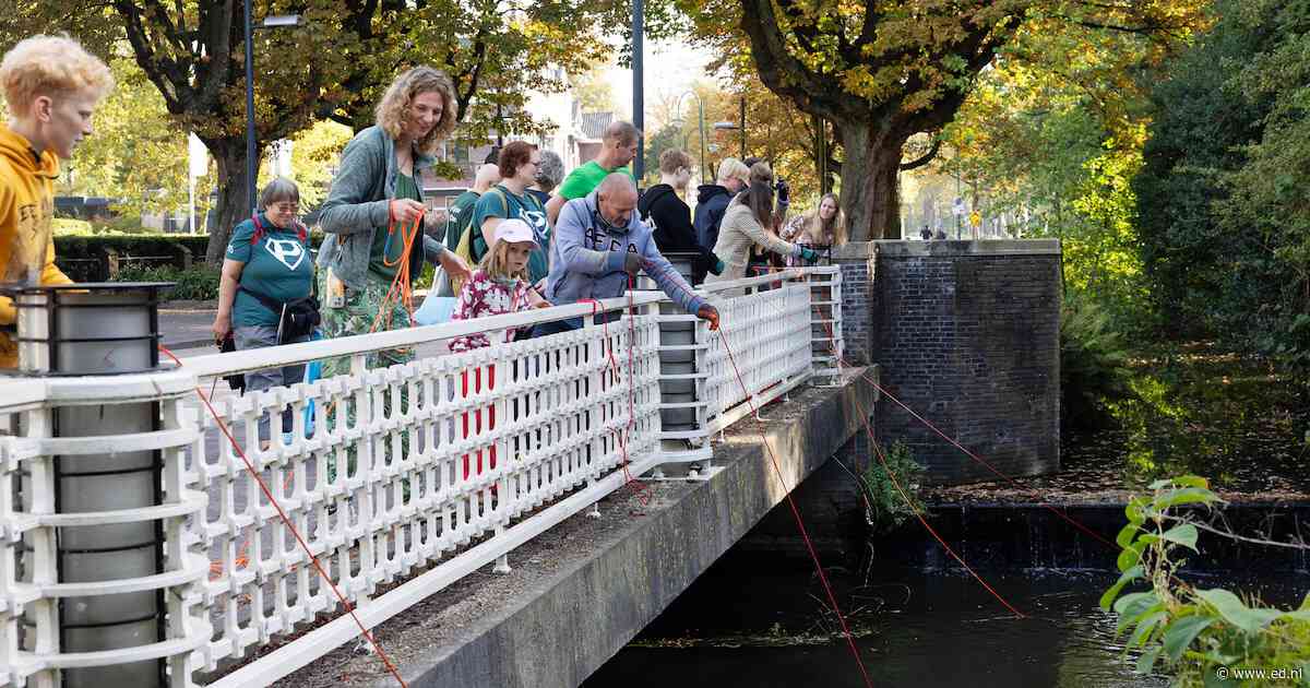 Magneetvissen in de Dommel: hoeveel rotzooi ligt er eigenlijk op de bodem?