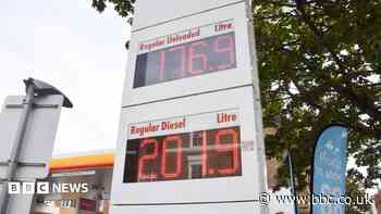 UK diesel prices top £2 a litre for first time, RAC says
