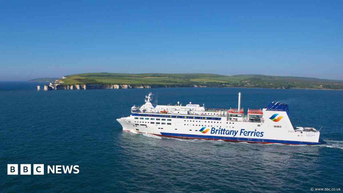 Second cross-Channel ferry route to end early