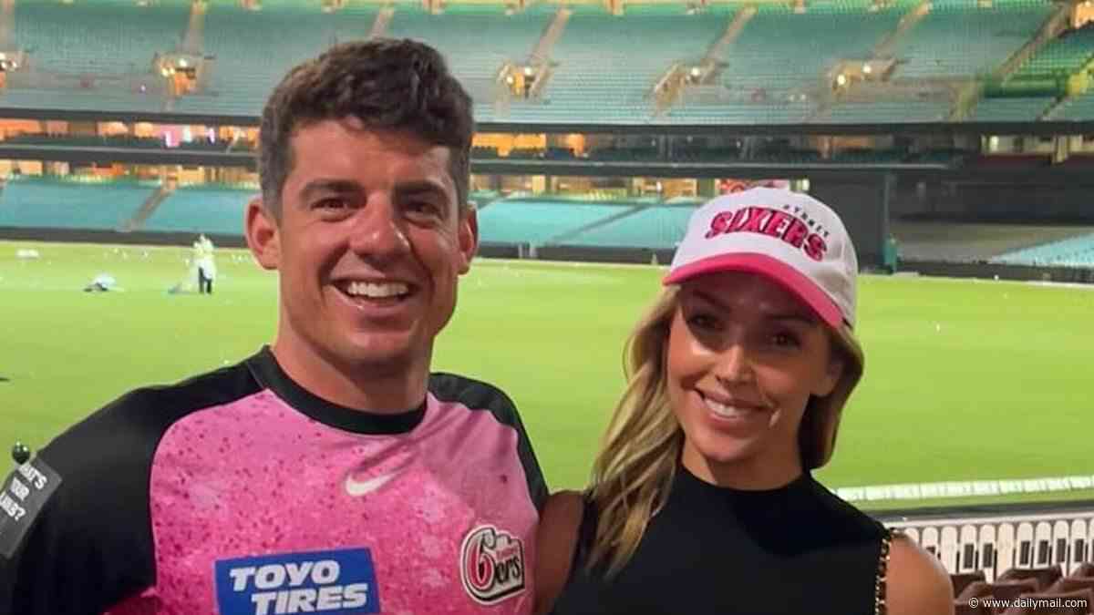 TV presenter Sophie Walsh and cricket star Moises Henriques welcome their first child