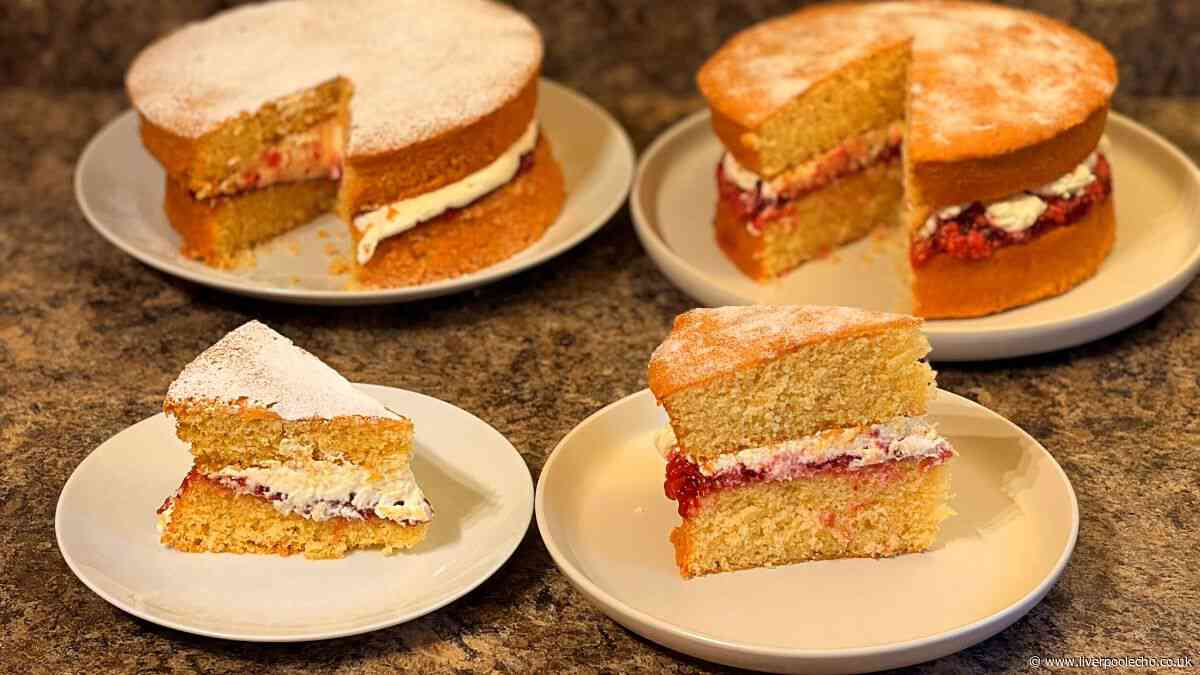 I compared Paul Hollywood’s sponge cake recipe to Nigella Lawson’s — 1 tasted better