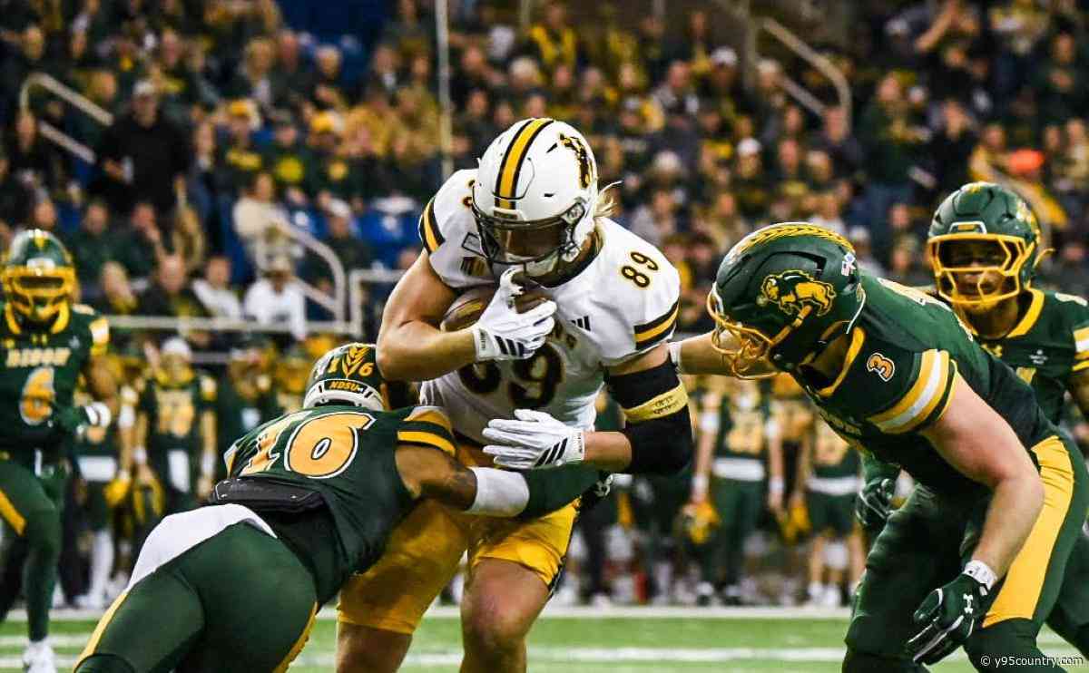 Final Live File: NDSU 28, Wyoming 0